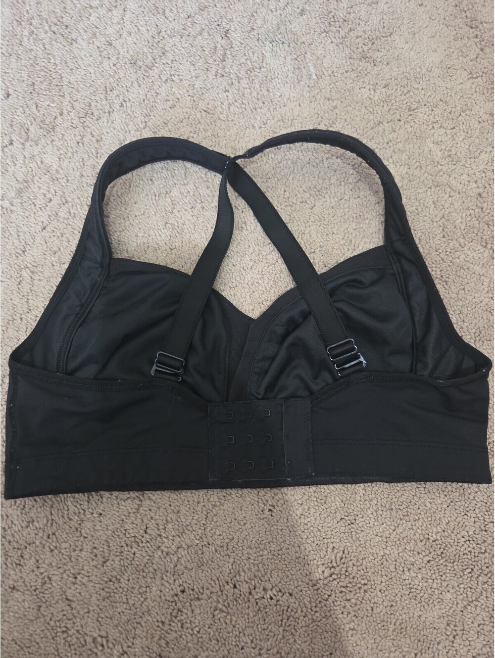 Lululemo bra - Picture 3 of 6